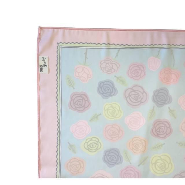 Pastel Roses Scarf (pink)